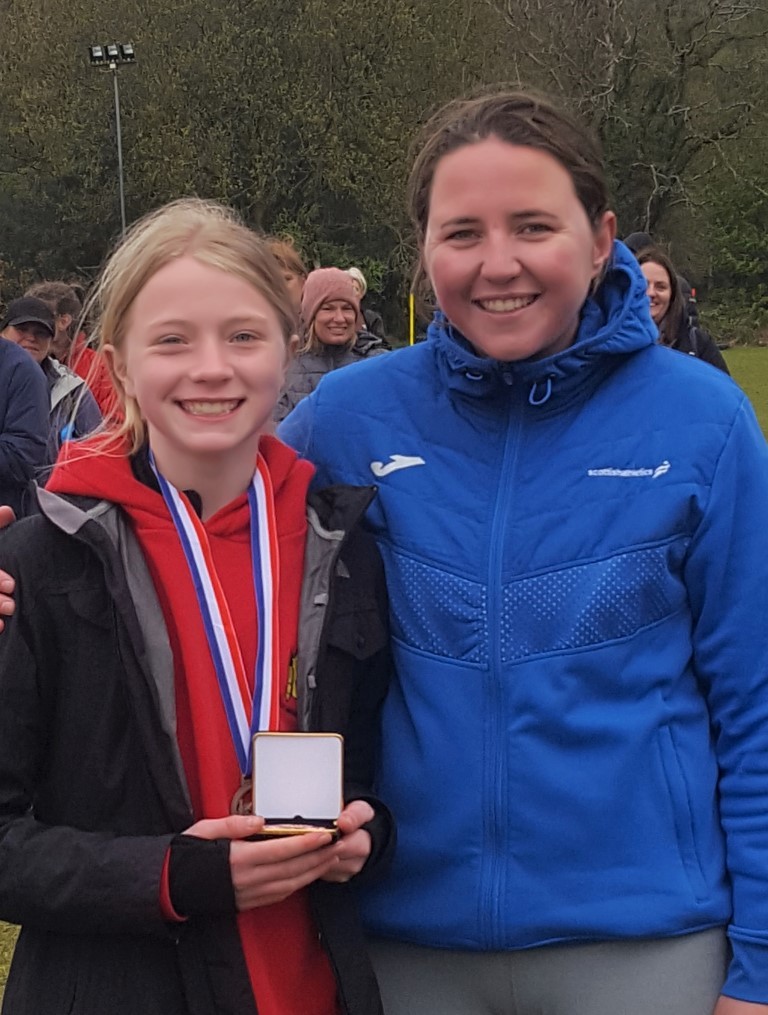 A total of 460 pupils took part in the annual Helensburgh and Lomond primary school cross-country championship