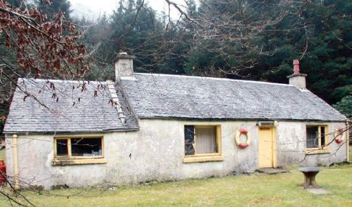 Archive Hour Huge Interest In Derelict Cottage In 2004