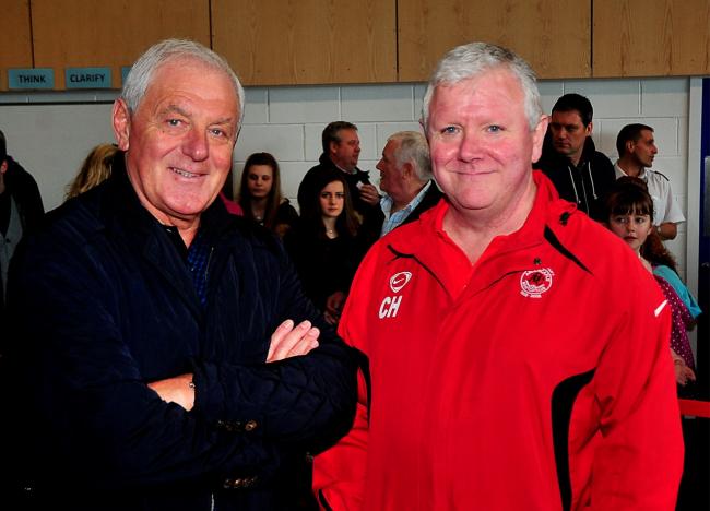 Walter Smith with Ardencaple FC chairman Craig Holborn at a 2015 fund-raiser for the club in Helensburgh