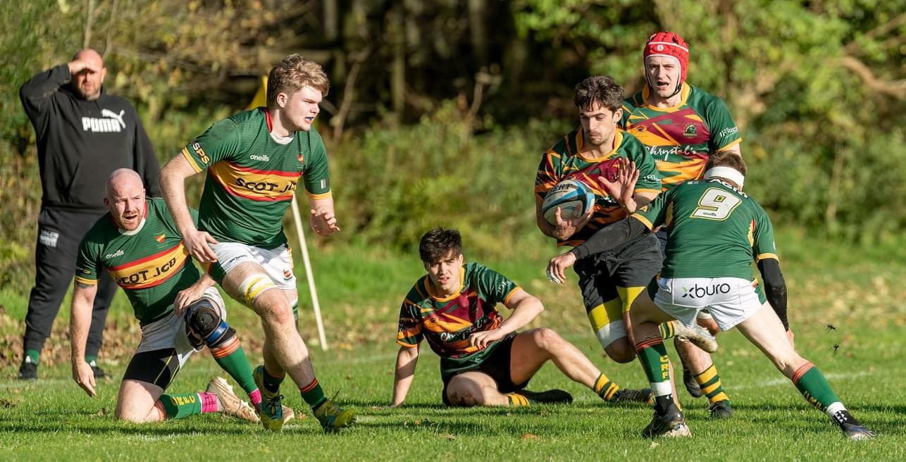 Lomond and Helensburgh mounted a stirring second-half fightback at home to league leaders Cambuslang - but had to settle for a losing bonus point after a 26-21 defeat (Image: Guy Phillips/Paisley Colour Phootgraphic Club)