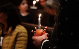 Helensburgh Parish Church is hosting a Christingle service on Christmas Eve